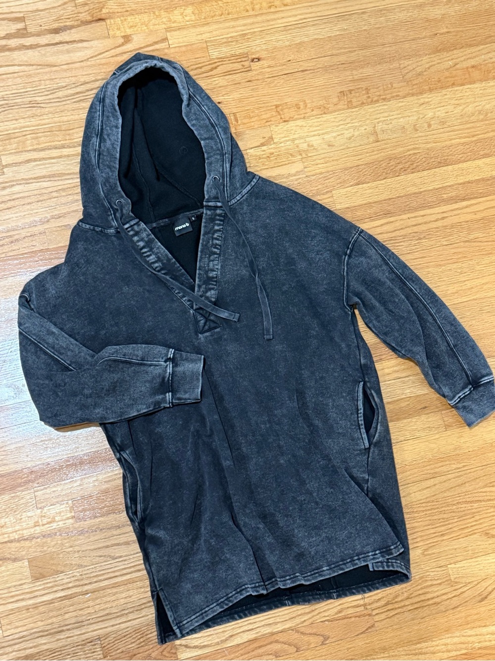 Mono B Washed Charcoal Hooded Sweat Tunic Pullover NWOT Size Small